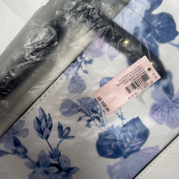 Victoria’s Secret Floral Tote - Picture 7 of 11